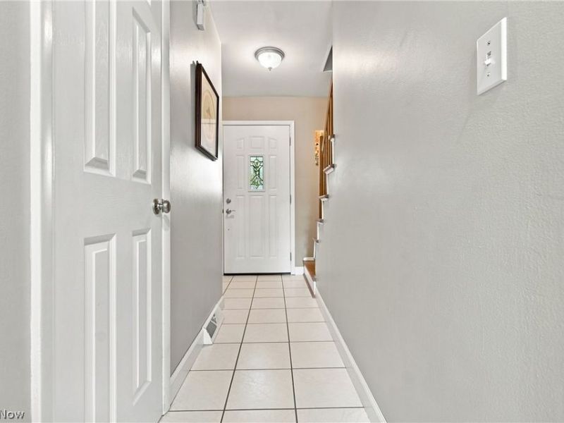 4185 Claridge Drive, Austintown, OH 44511 Photo 3