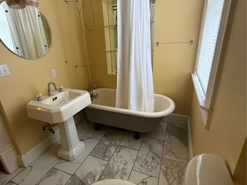 932 Maple Avenue , Unit A, Zanesville, OH 43701 Photo 9