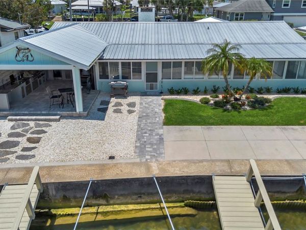 1409 SE 4TH AVENUE , CRYSTAL RIVER, FL 34429