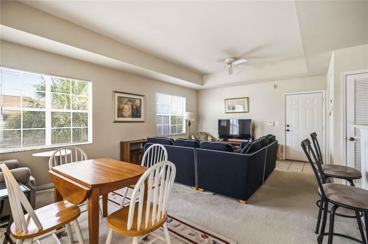 1000 Villagio Circle , Unit 201, Sarasota, FL 34237 Photo