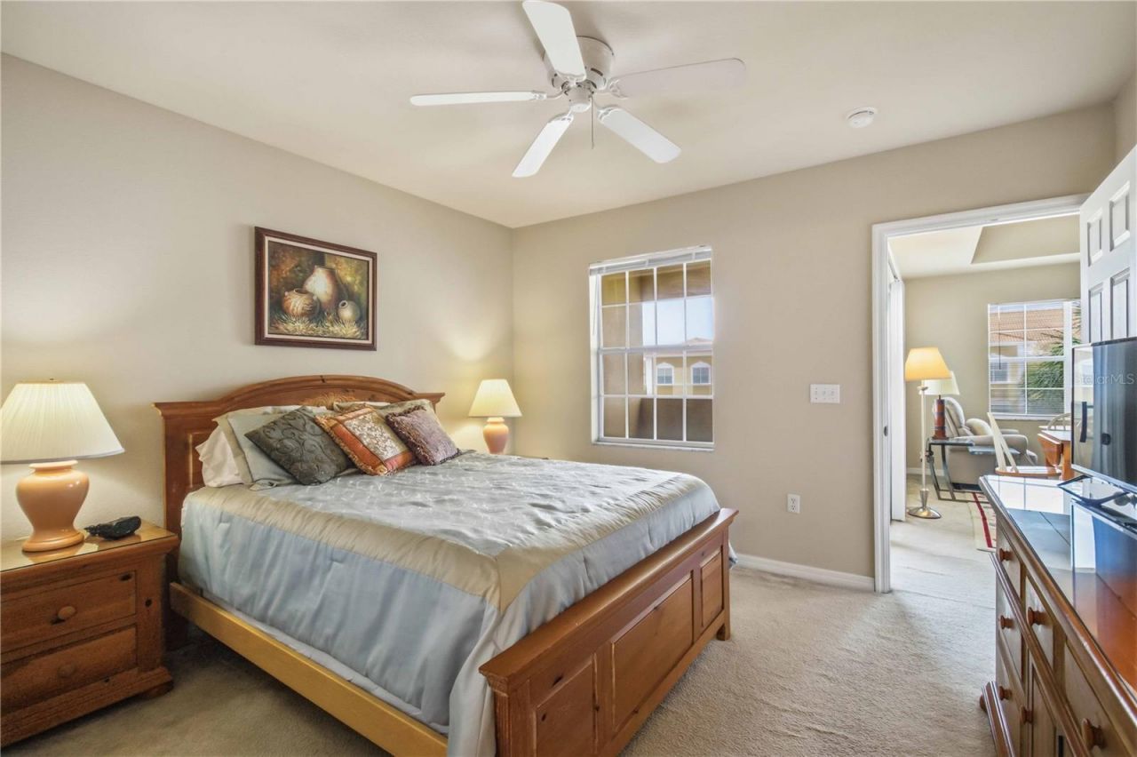 1000 Villagio Circle , Unit 201, Sarasota, FL 34237 Photo