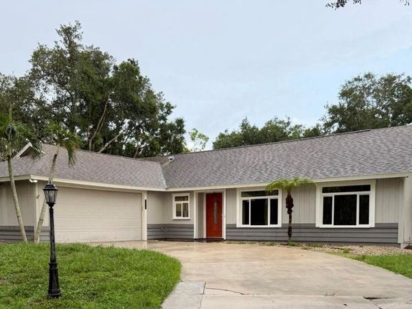 5274 CEDAR HAMMOCK COURT , SARASOTA, FL 34232