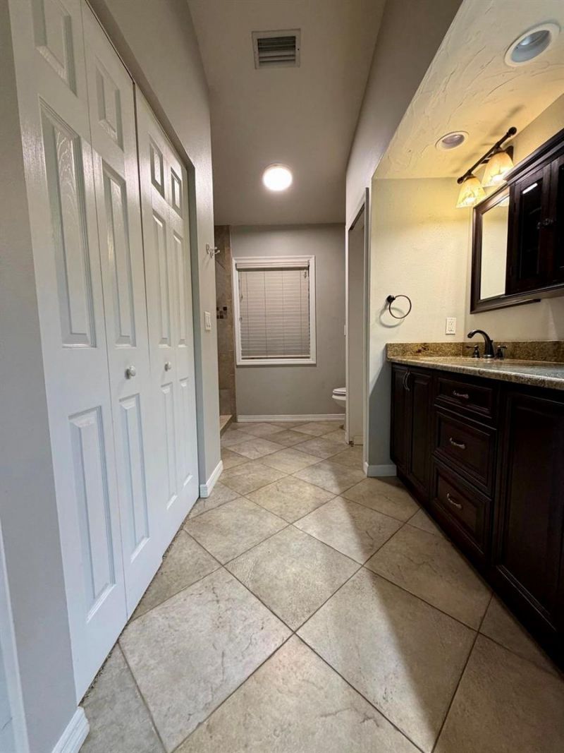 5274 Cedar Hammock Court , Sarasota, FL 34232 Photo