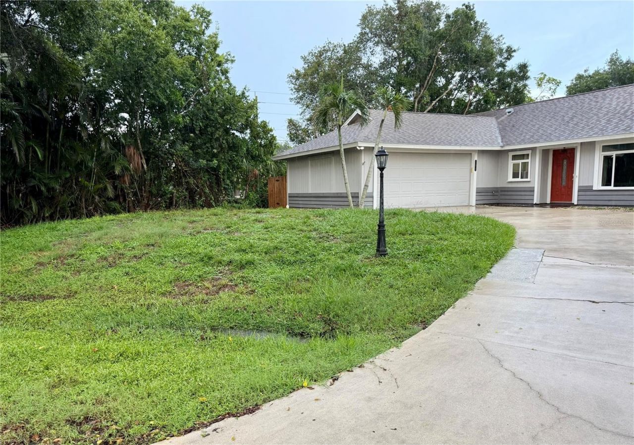 5274 Cedar Hammock Court , Sarasota, FL 34232 Photo
