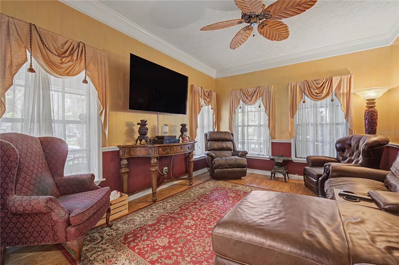 2004 Oakwood Knoll Court, Valrico, FL 33596 Photo