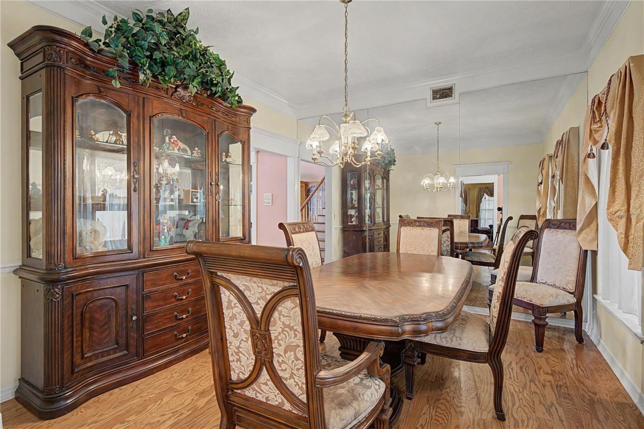 2004 Oakwood Knoll Court, Valrico, FL 33596 Photo
