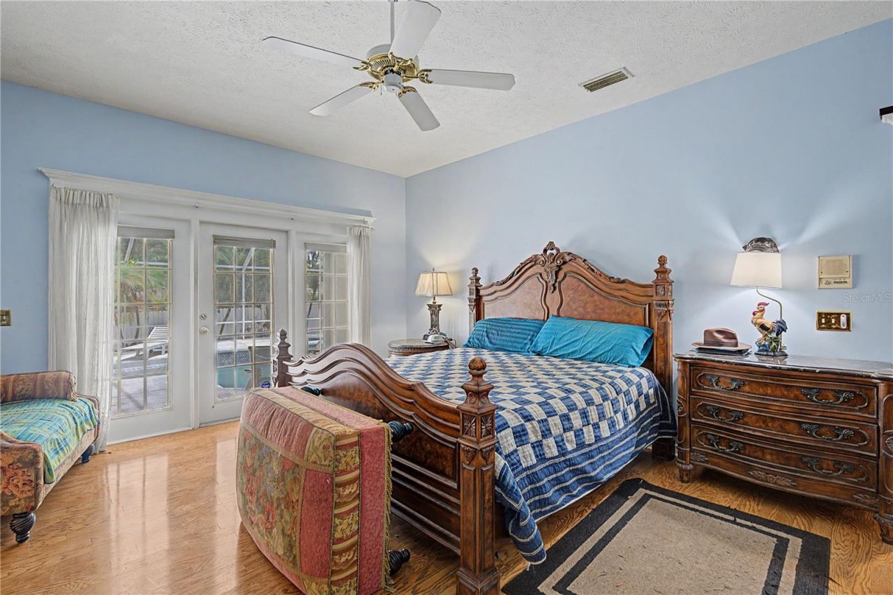 2004 Oakwood Knoll Court, Valrico, FL 33596 Photo