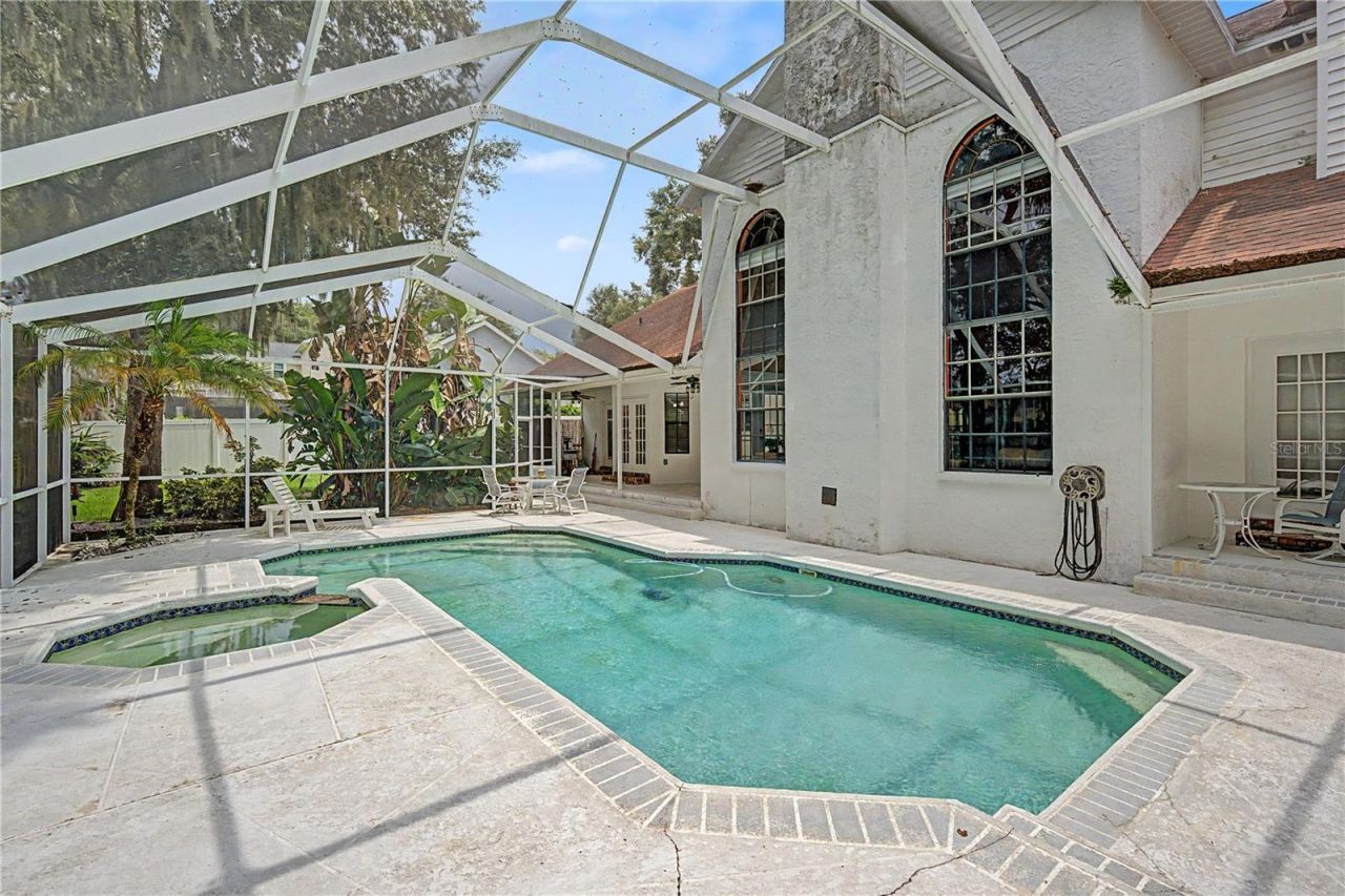 2004 Oakwood Knoll Court, Valrico, FL 33596 Photo