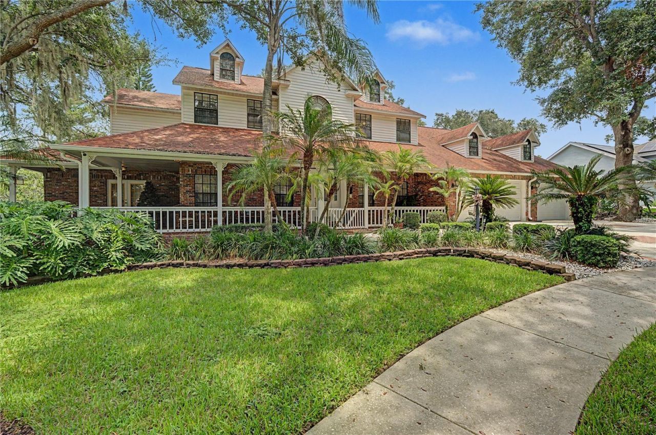 2004 Oakwood Knoll Court, Valrico, FL 33596 Photo