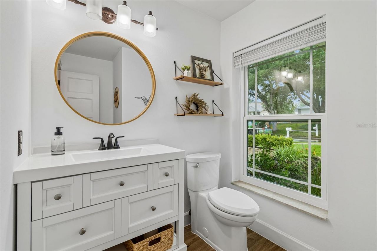 3607 Lithia Ridge Boulevard, Valrico, FL 33596 Photo