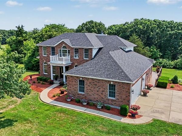 22628 Doe Haven, Warrenton, MO 63383