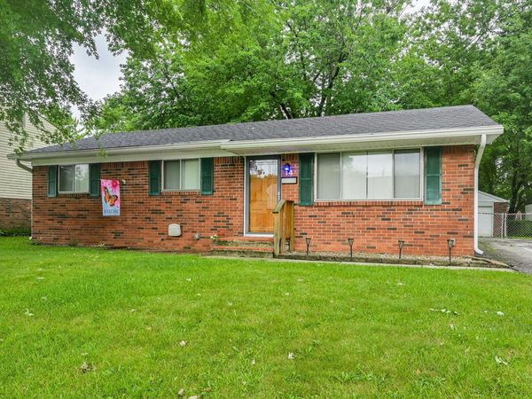 14 Angela Court , Beech Grove, IN 46107
