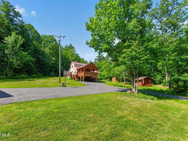 2727 Delaware Turnpike, Voorheesville, NY 12186