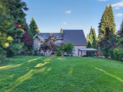 835 Lake Ridge Road, Lake Almanor, CA 96137 Photo