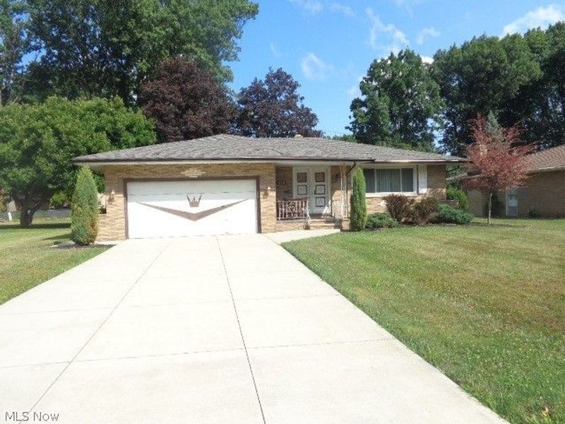 979 E Decker Drive , Seven Hills, OH 44131 Photo 27