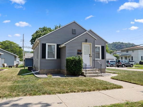 716 23rd STREET N, La Crosse, WI 54601