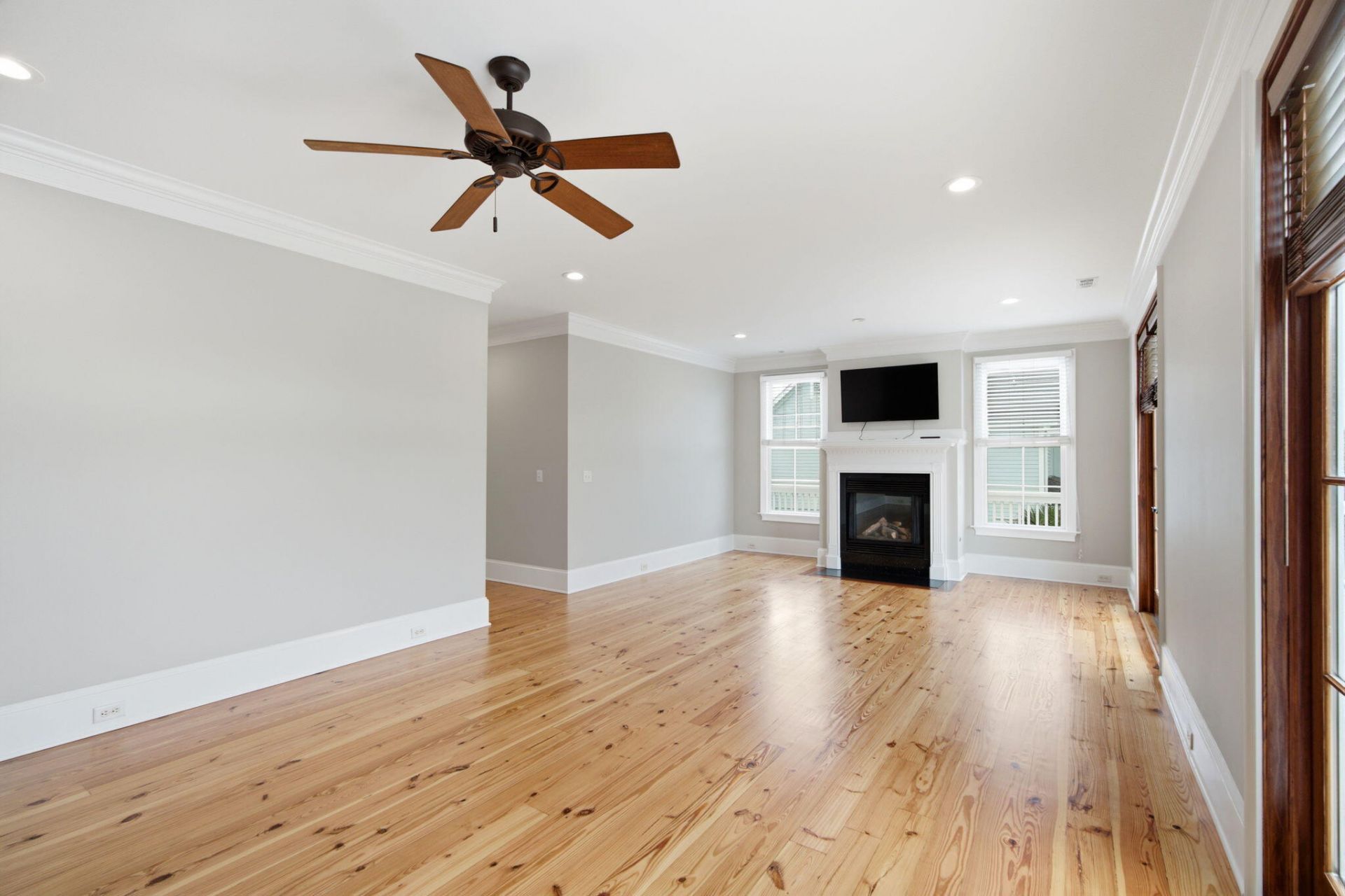 1344 Penshell Place Photo 32