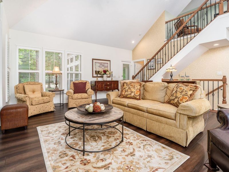 8220 Julian Drive, Westerville, OH 43082 Photo 11