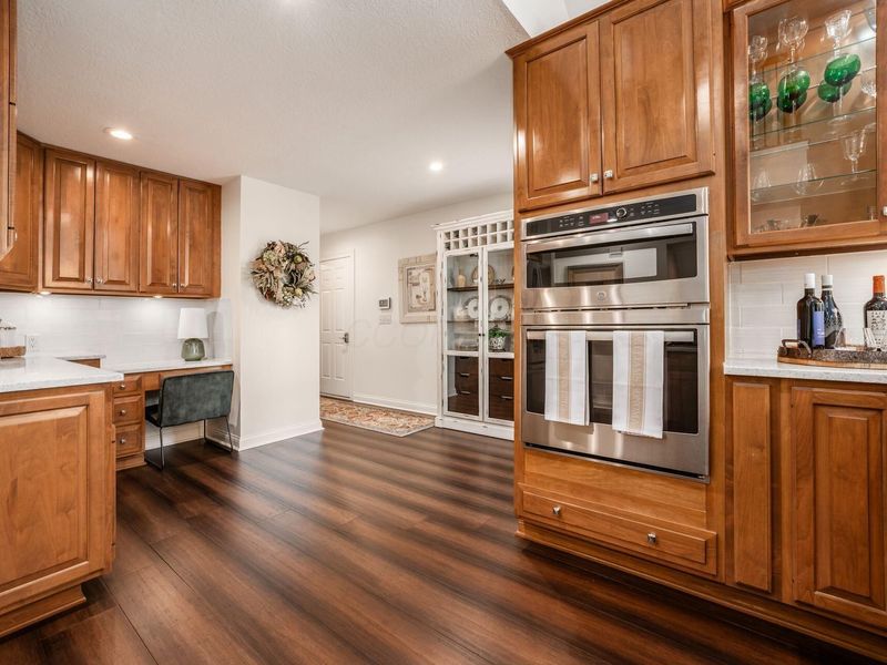 8220 Julian Drive, Westerville, OH 43082 Photo 13