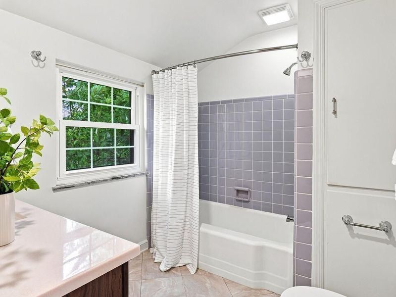 1756 Elmwood Avenue, Columbus, OH 43212 Photo 40