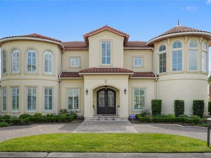 2 CYCAS Street Kenner, LA 70065
