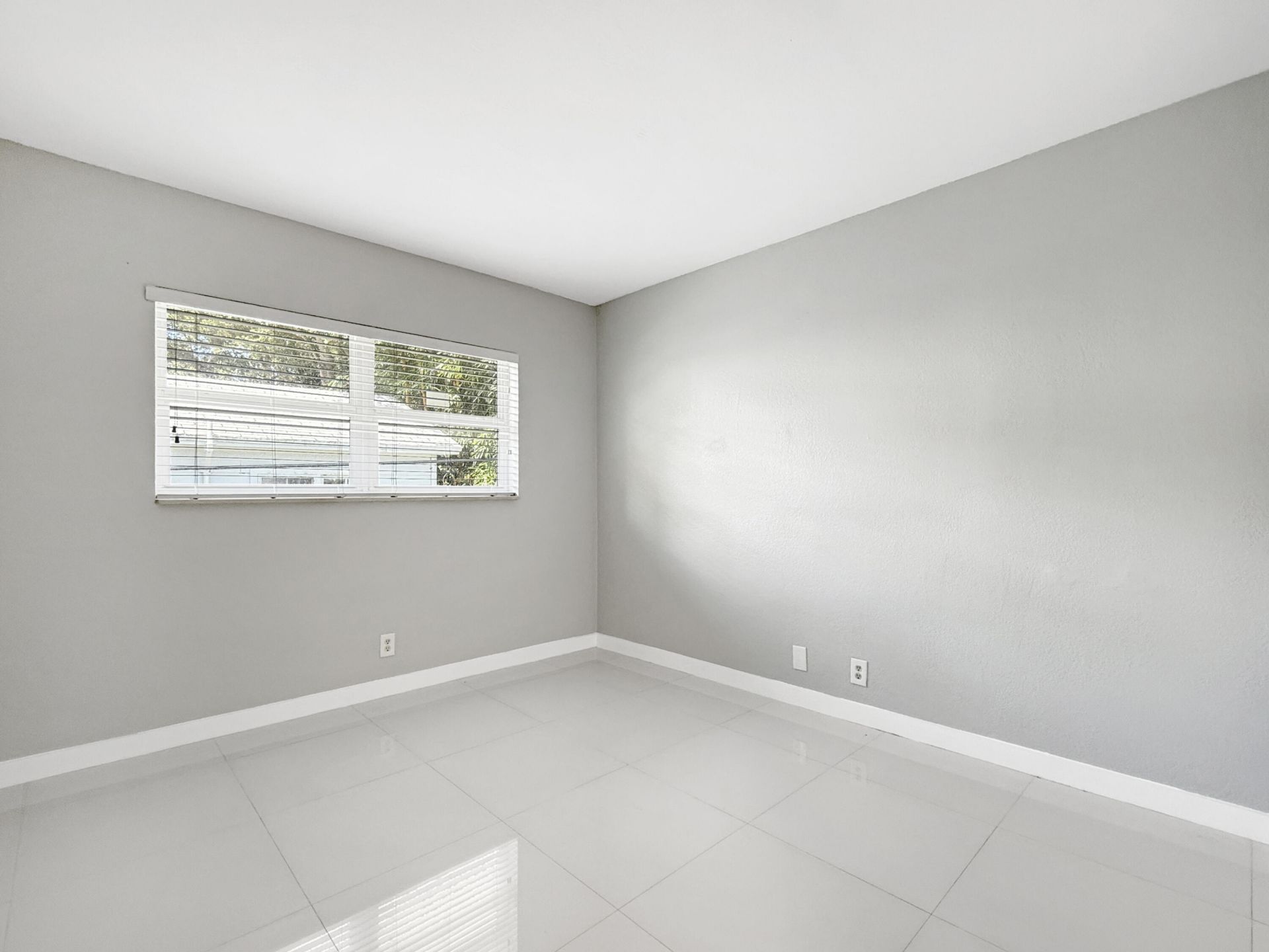 416 NE 15th Avenue, Unit 12, Fort Lauderdale, FL 33301 Photo