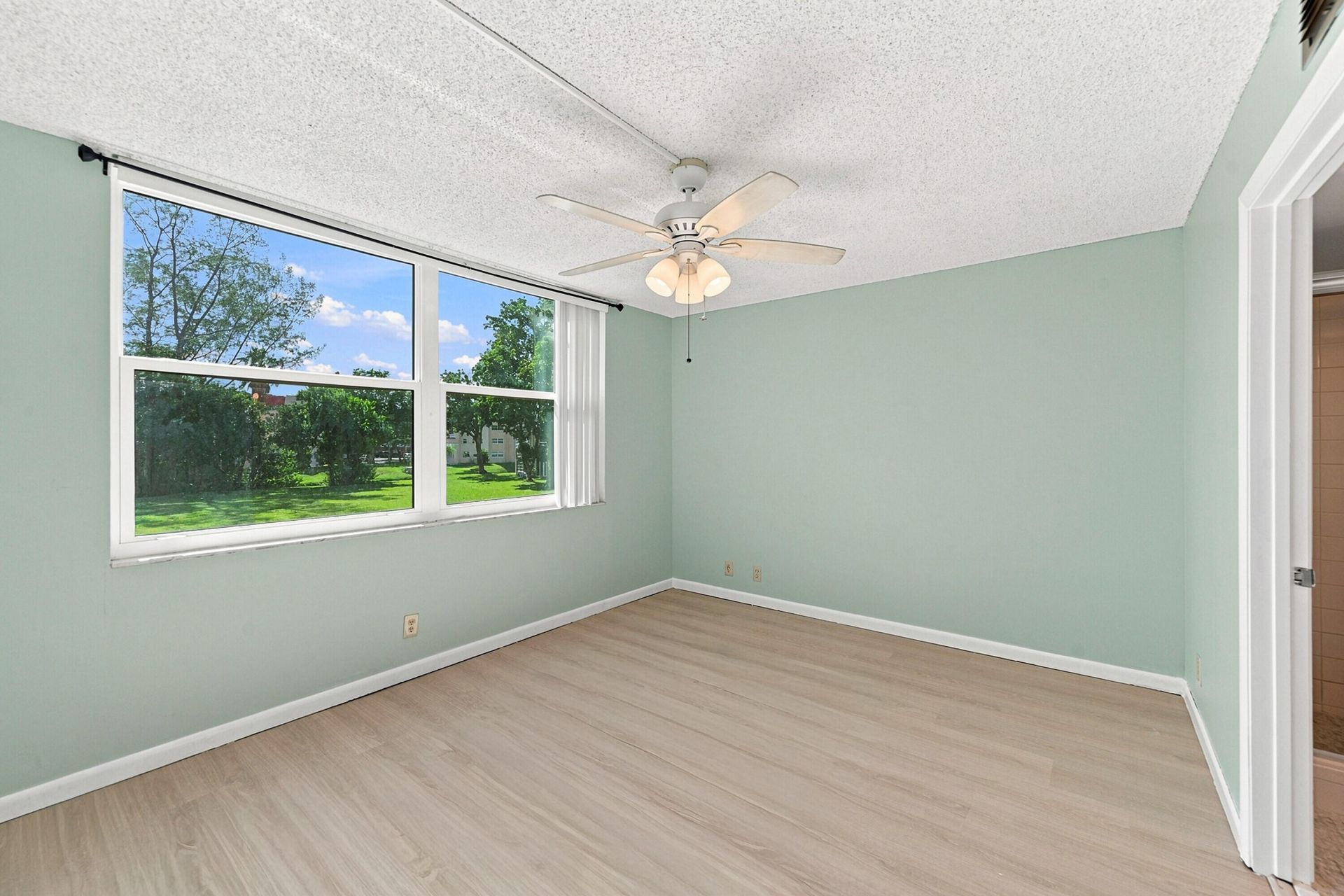 950 NW 80th Avenue, Unit 204, Margate, FL 33063 Photo