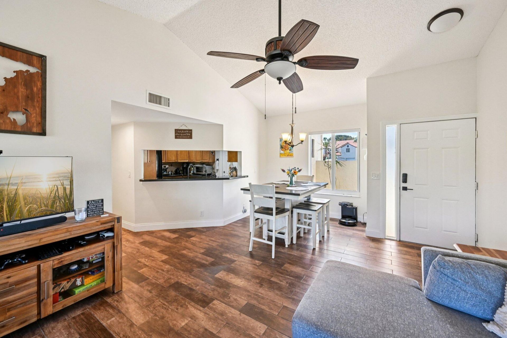 22 Via De Casas Sur, Unit 103, Boynton Beach, FL 33426 Photo