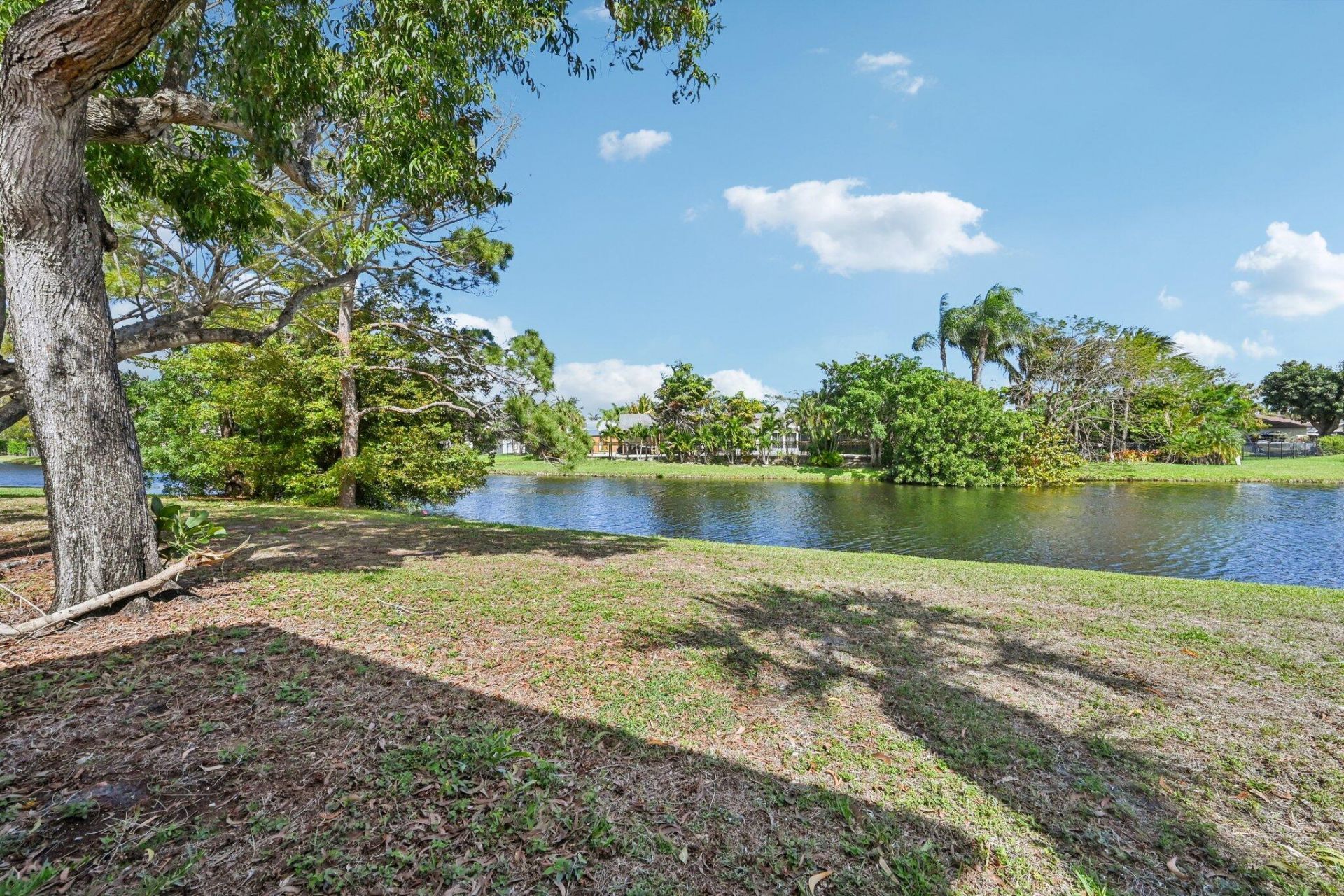 22 Via De Casas Sur, Unit 103, Boynton Beach, FL 33426 Photo