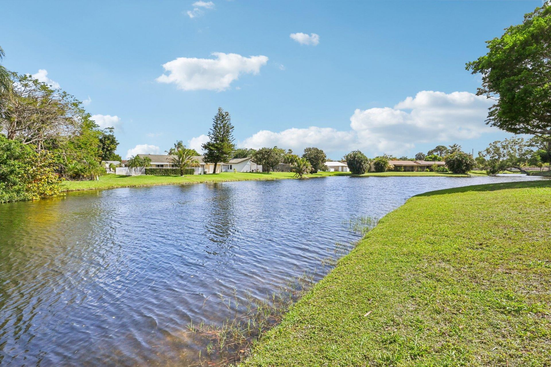 22 Via De Casas Sur, Unit 103, Boynton Beach, FL 33426 Photo
