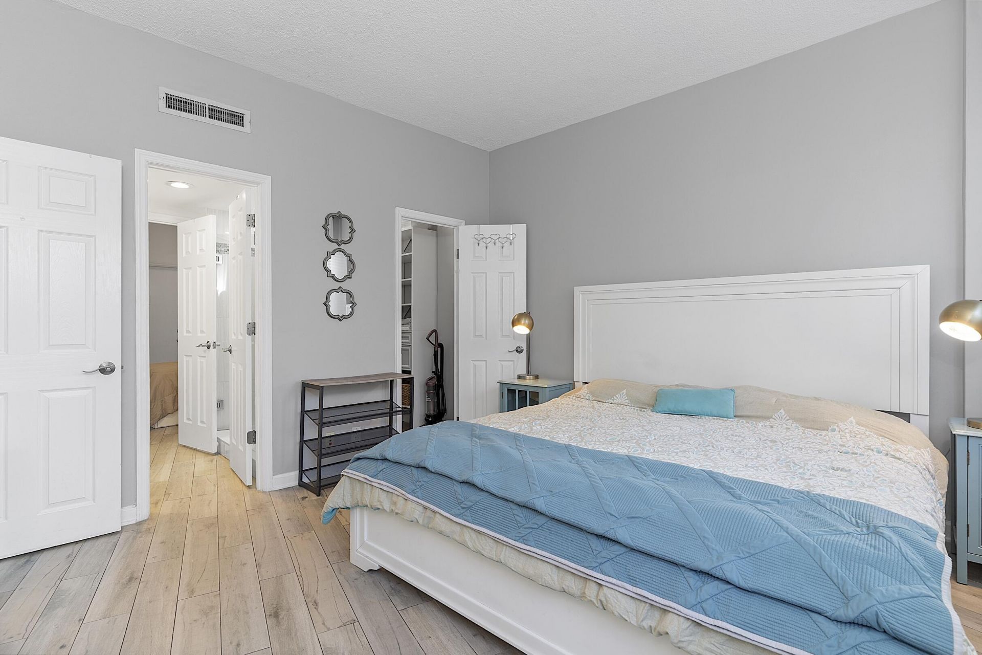 3250 NE 28th Street, Unit 105, Fort Lauderdale, FL 33308 Photo