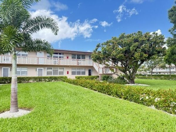 430 CHATHAM U, Unit 430, West Palm Beach, FL 33417