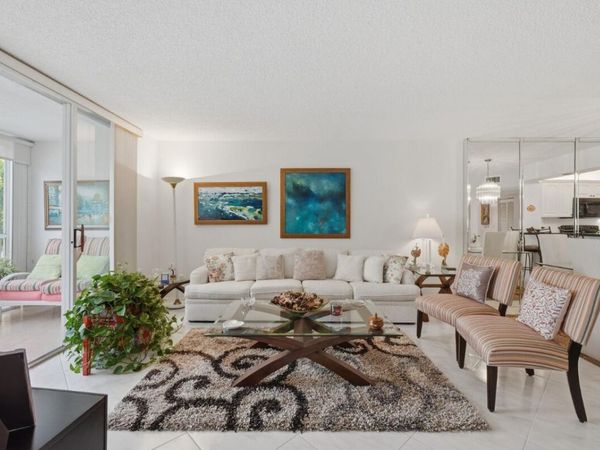 7440 TRENT Drive, Unit 209, Tamarac, FL 33321