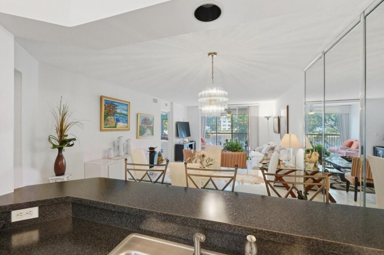 7440 Trent Drive, Unit 209, Tamarac, FL 33321 Photo