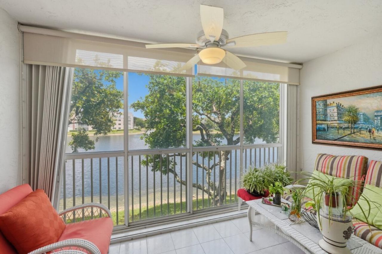 7440 Trent Drive, Unit 209, Tamarac, FL 33321 Photo