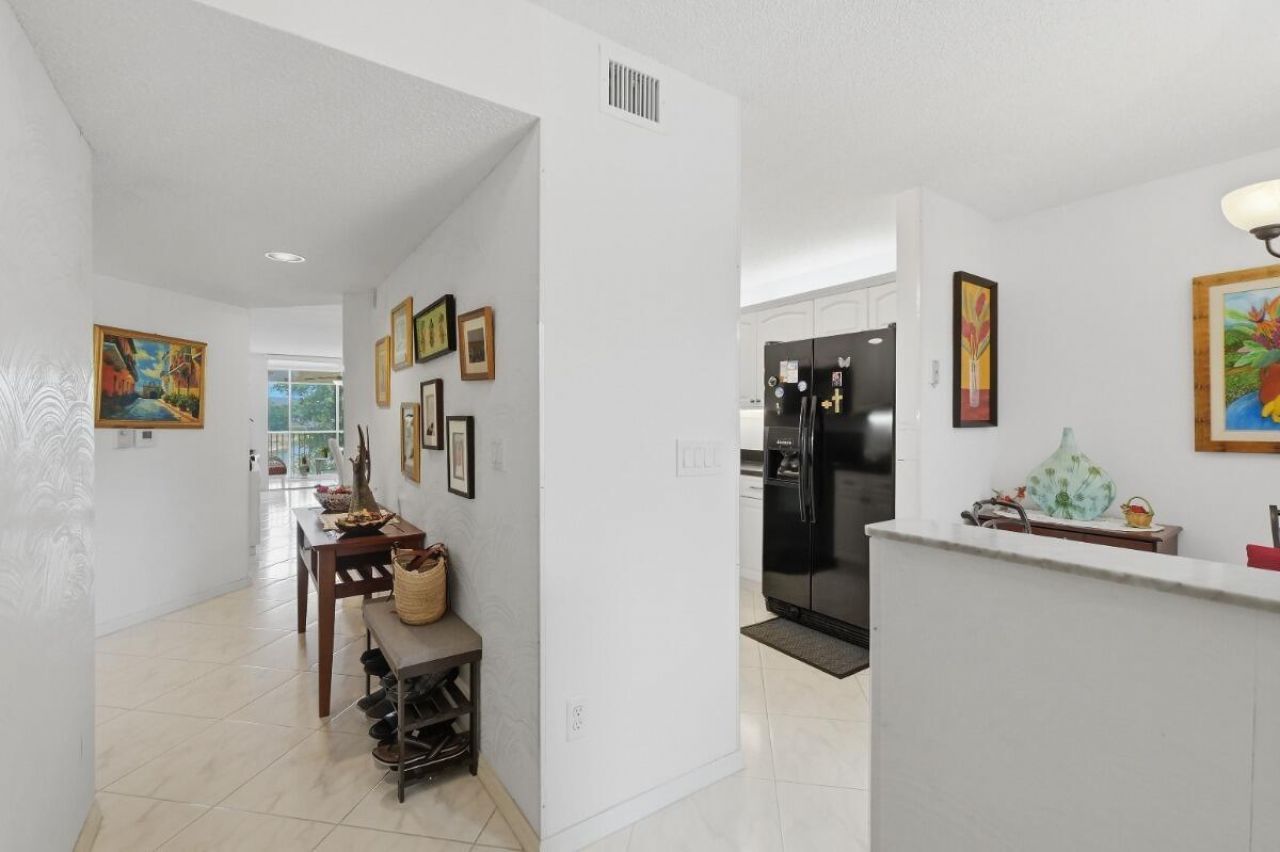 7440 Trent Drive, Unit 209, Tamarac, FL 33321 Photo