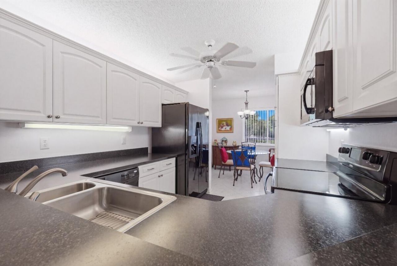 7440 Trent Drive, Unit 209, Tamarac, FL 33321 Photo