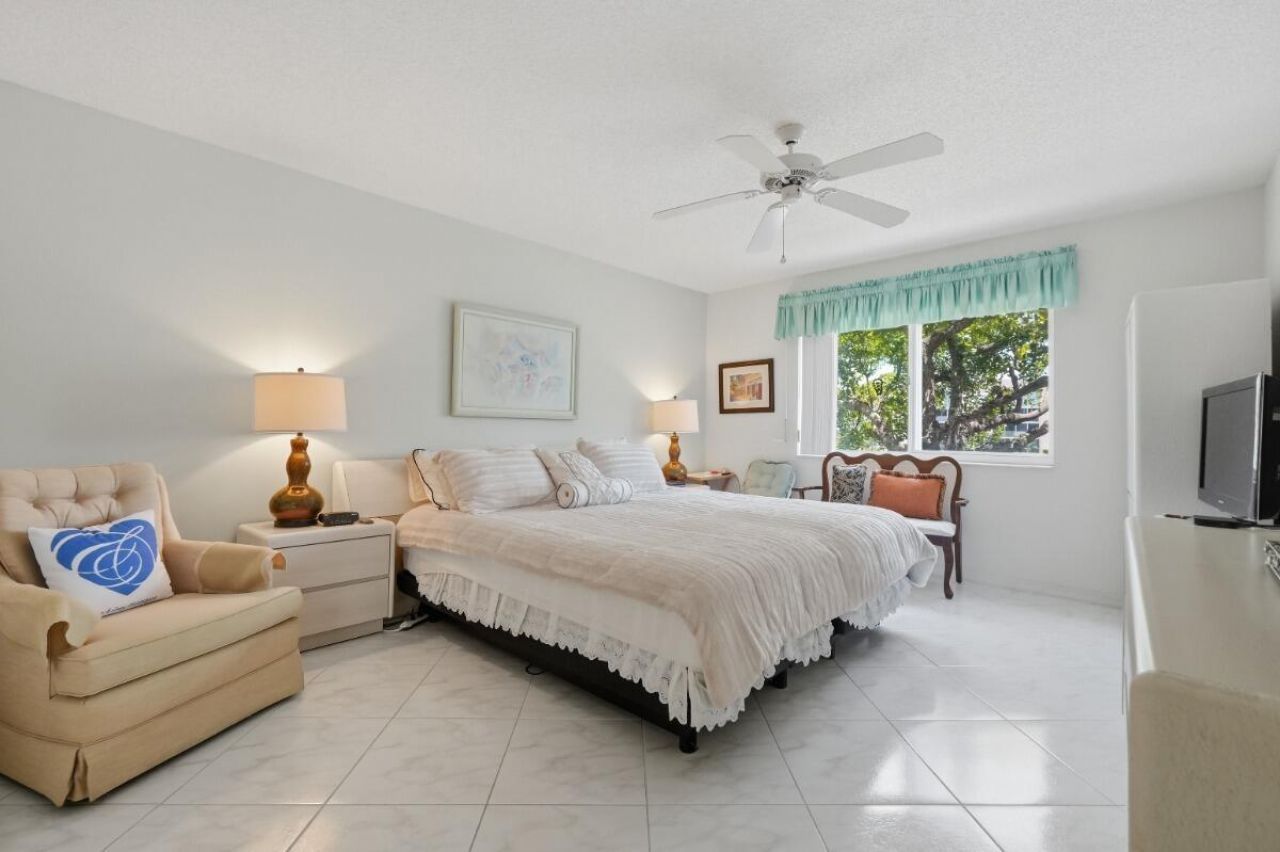 7440 Trent Drive, Unit 209, Tamarac, FL 33321 Photo