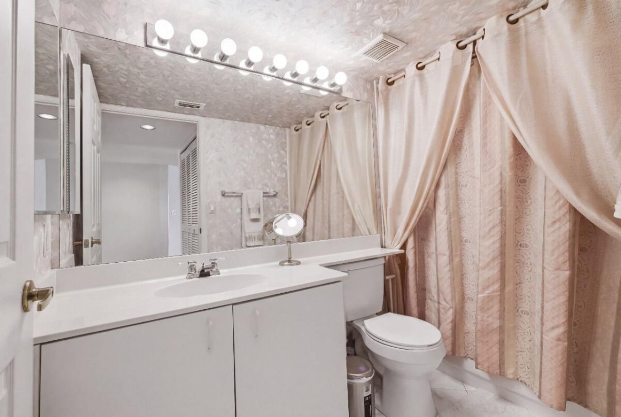 7440 Trent Drive, Unit 209, Tamarac, FL 33321 Photo