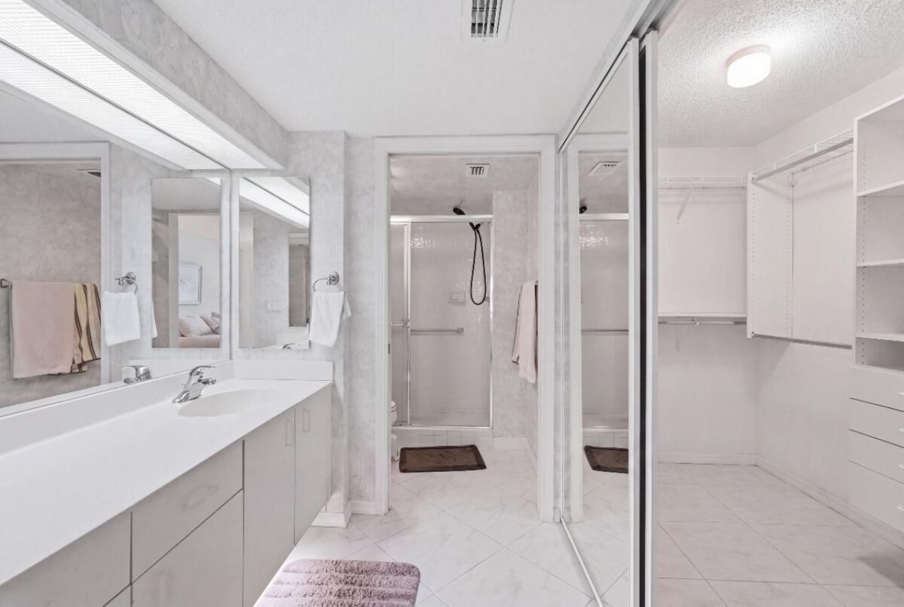 7440 Trent Drive, Unit 209, Tamarac, FL 33321 Photo