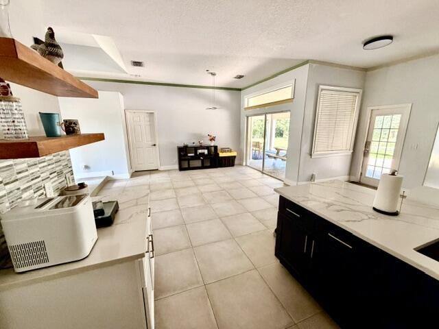 12377 77th Place N, The Acreage, FL 33412 Photo