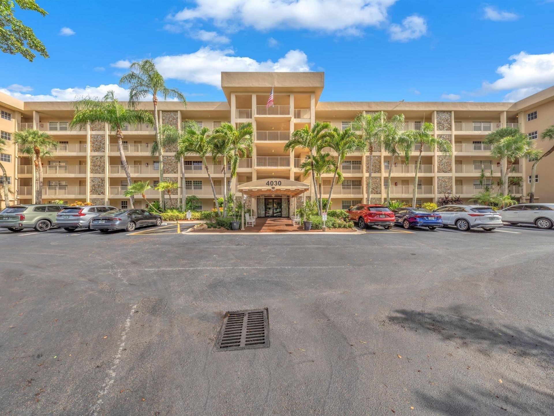 4030 W Palm Aire Drive, Unit 503, Pompano Beach, FL 33069 Photo