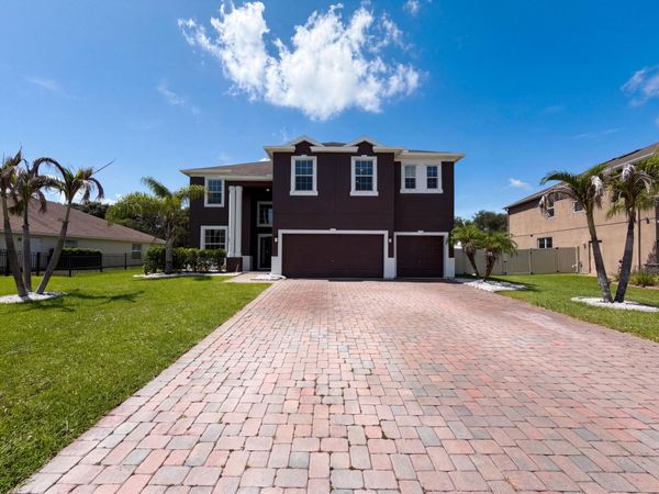 5845 Wyndham Manor, Vero Beach, FL 32967