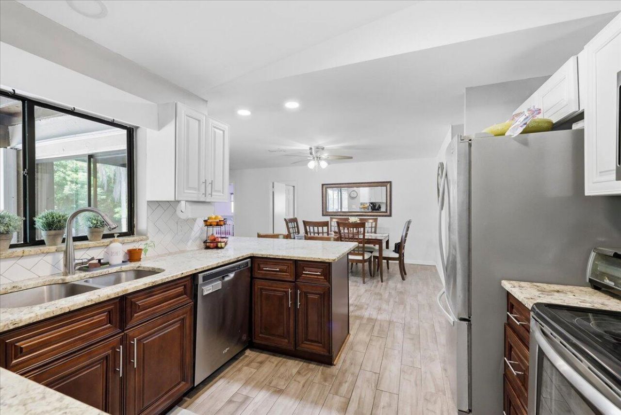 7041 NW 23rd Street, Margate, FL 33063 Photo