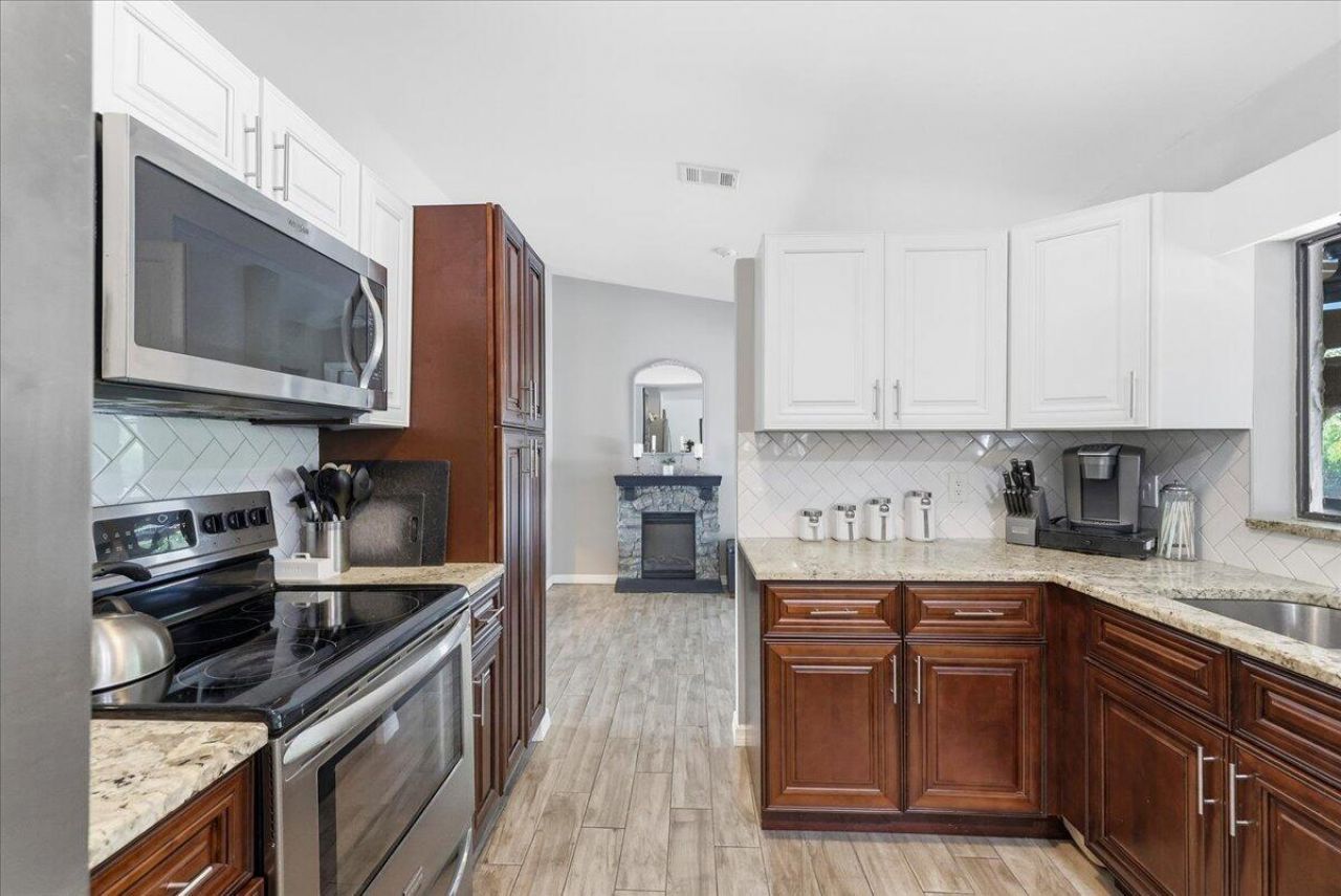 7041 NW 23rd Street, Margate, FL 33063 Photo