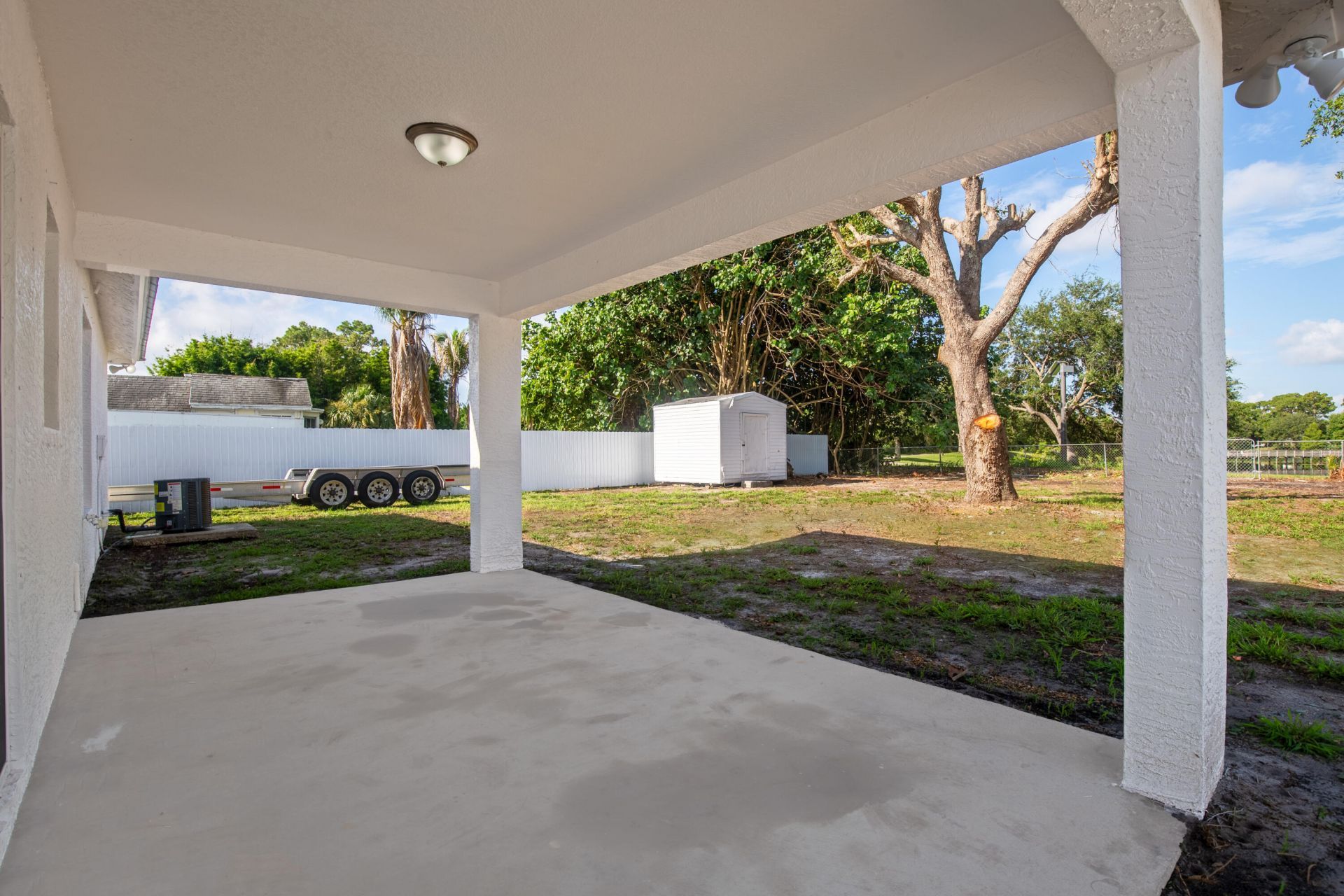 5060 SE Ebbtide Avenue, Stuart, FL 34997 Photo