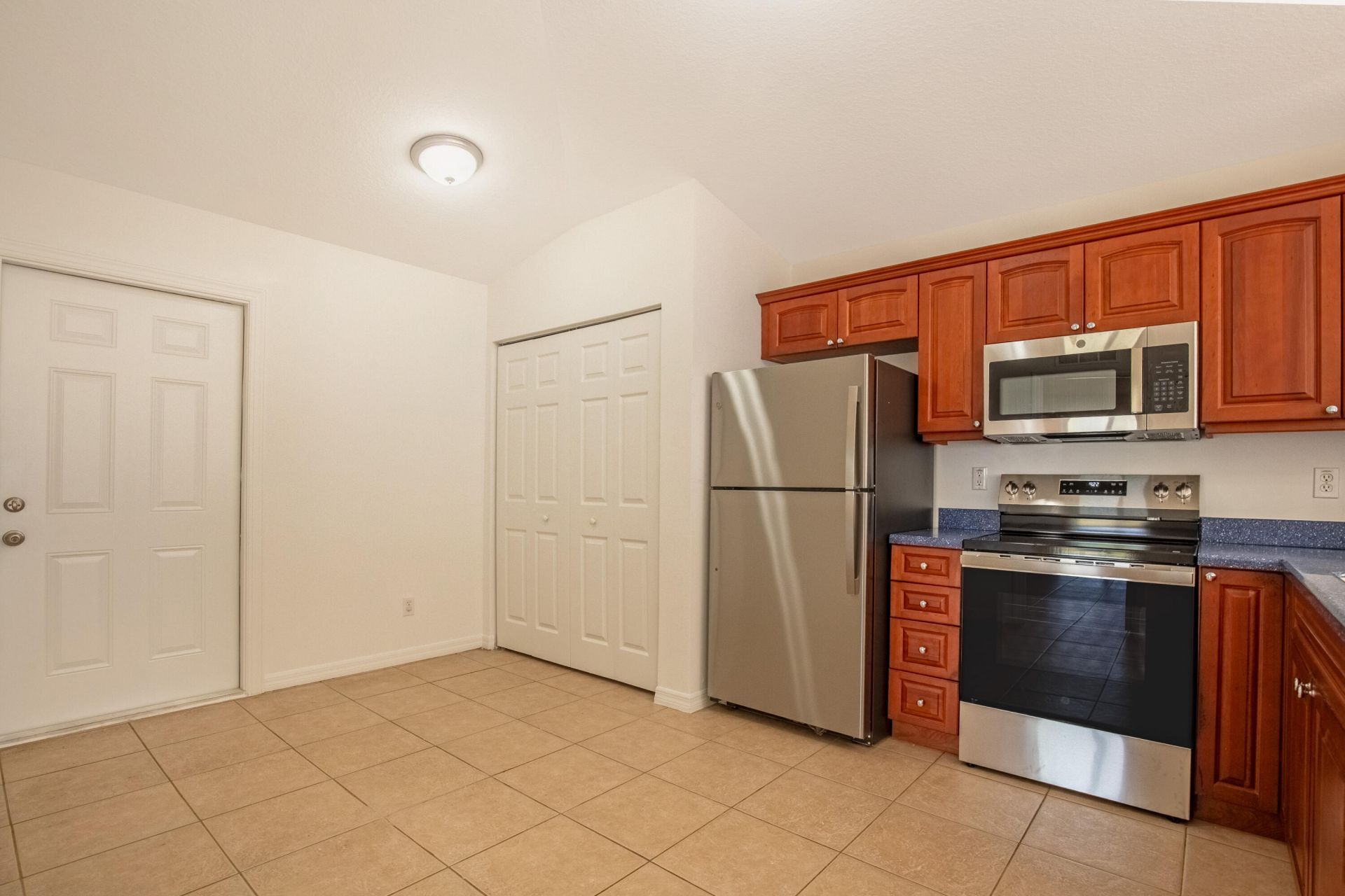 5060 SE Ebbtide Avenue, Stuart, FL 34997 Photo