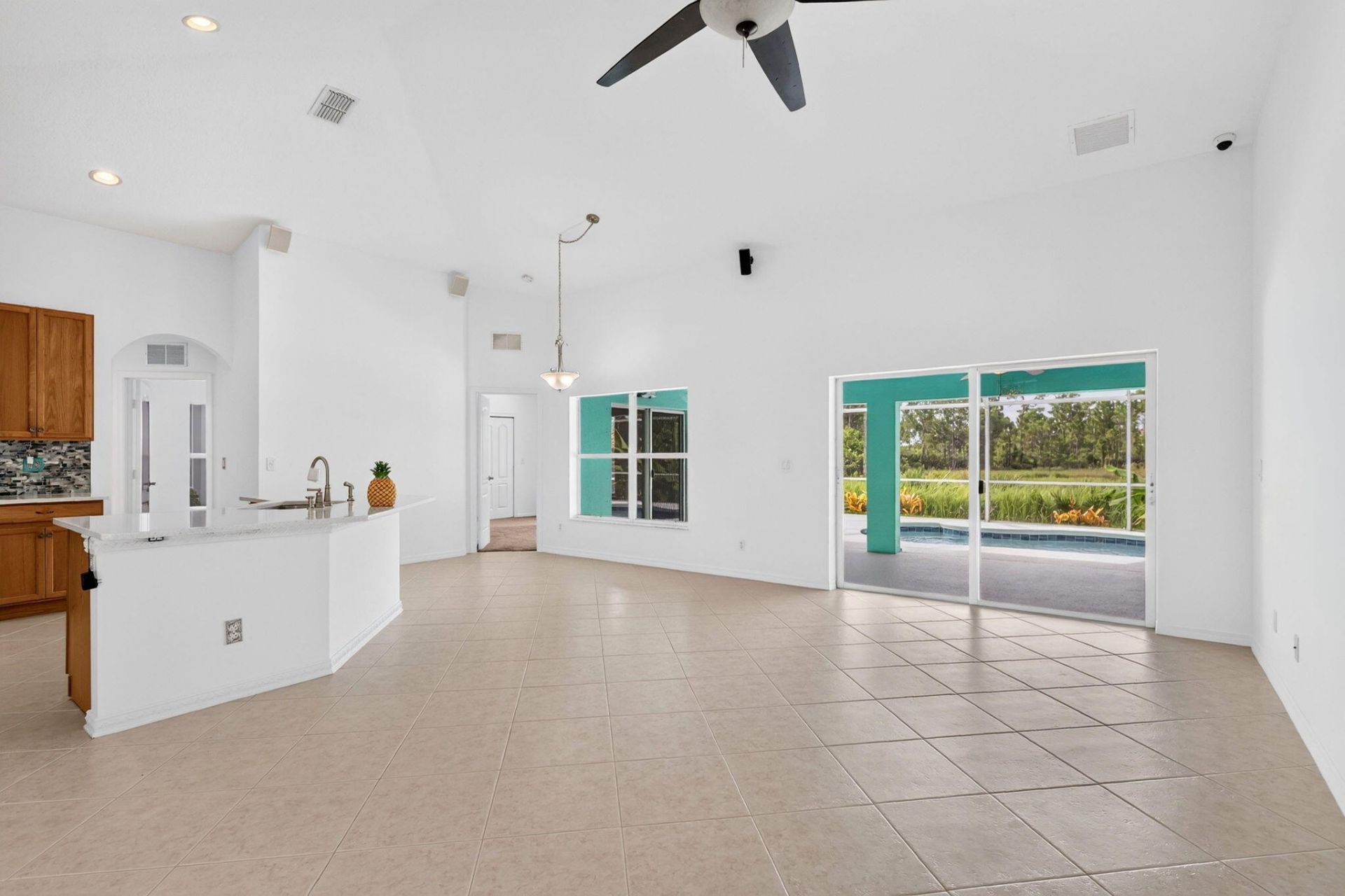 482 NW Sunflower Place, Jensen Beach, FL 34957 Photo