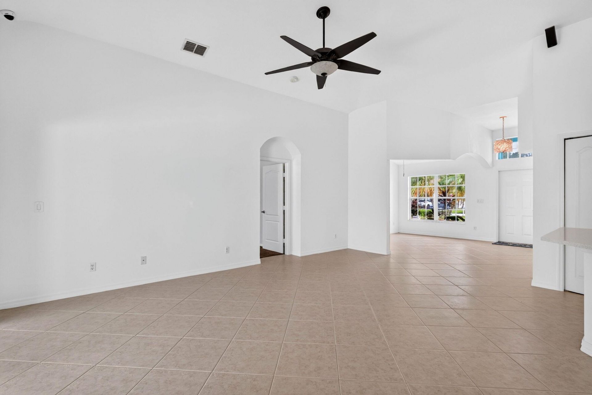 482 NW Sunflower Place, Jensen Beach, FL 34957 Photo