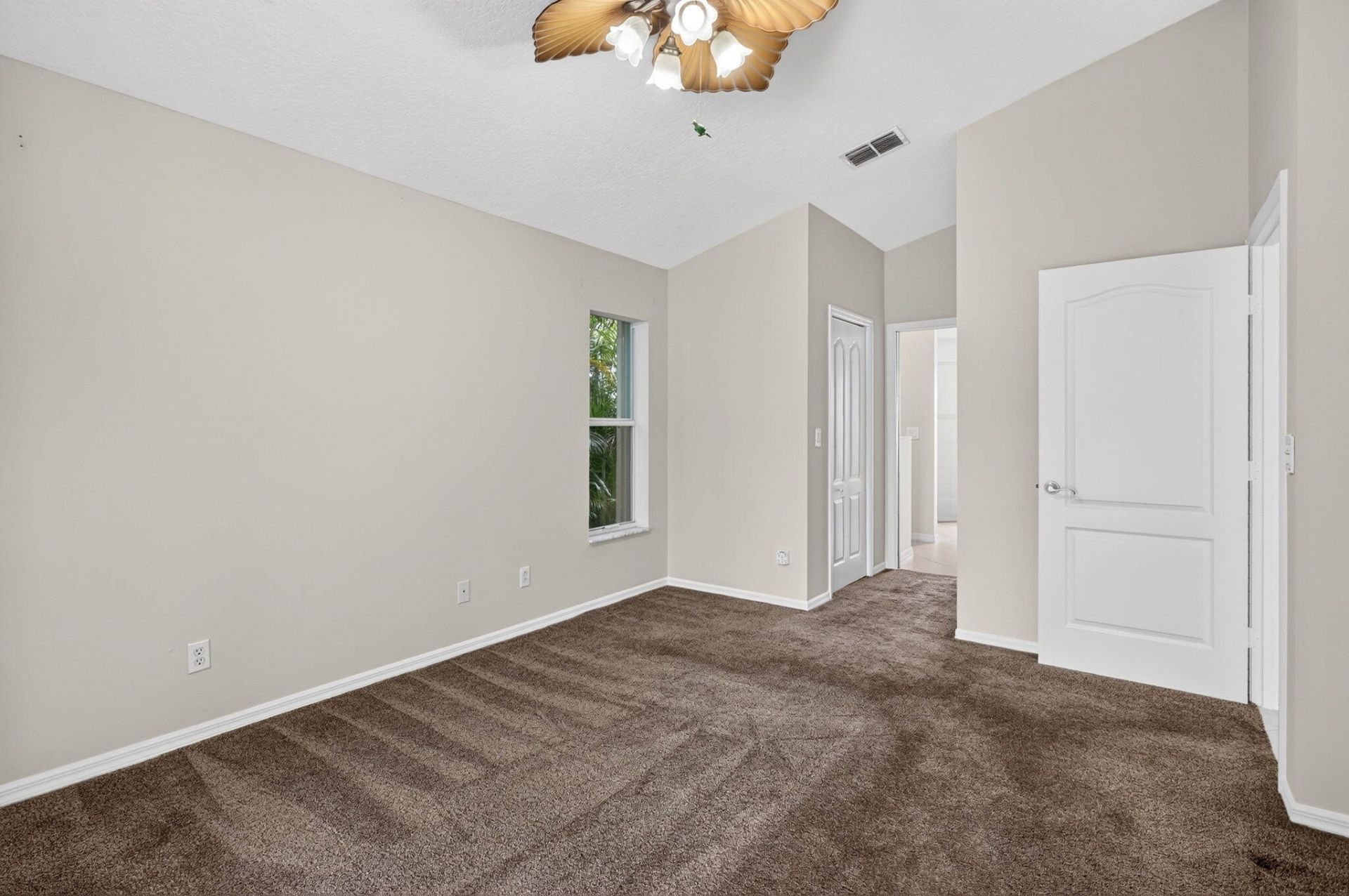 482 NW Sunflower Place, Jensen Beach, FL 34957 Photo